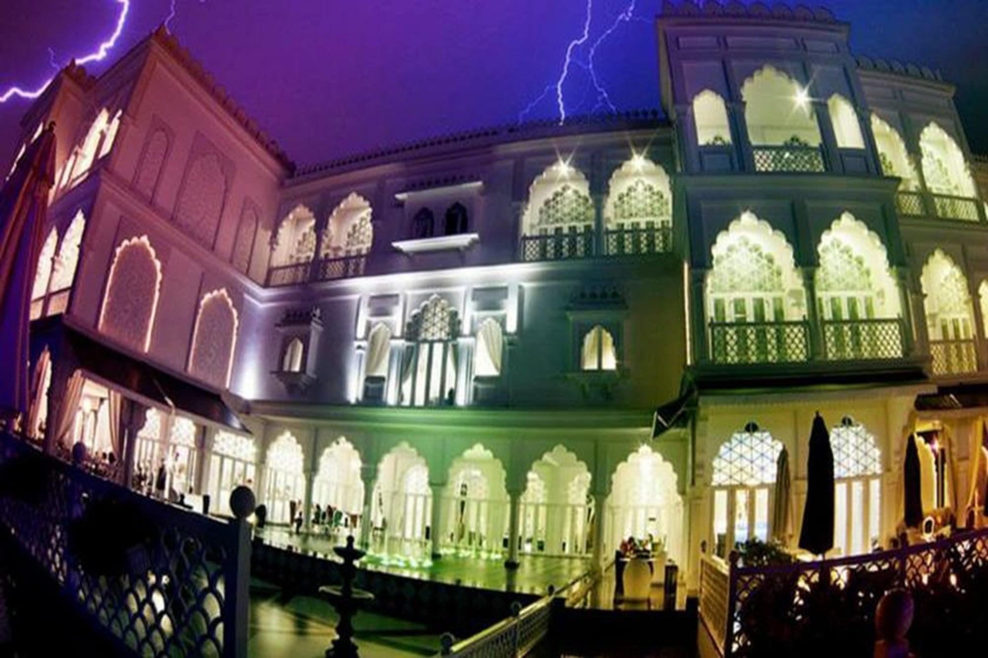 Chloe Gallery Bandar Ho Chi Minh Luaran gambar